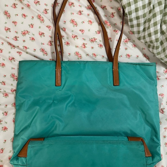 ✨ VINTAGE ✨ Dooney & Bourke Kelly Green Canvas Tote Bag - Picture 4 of 5